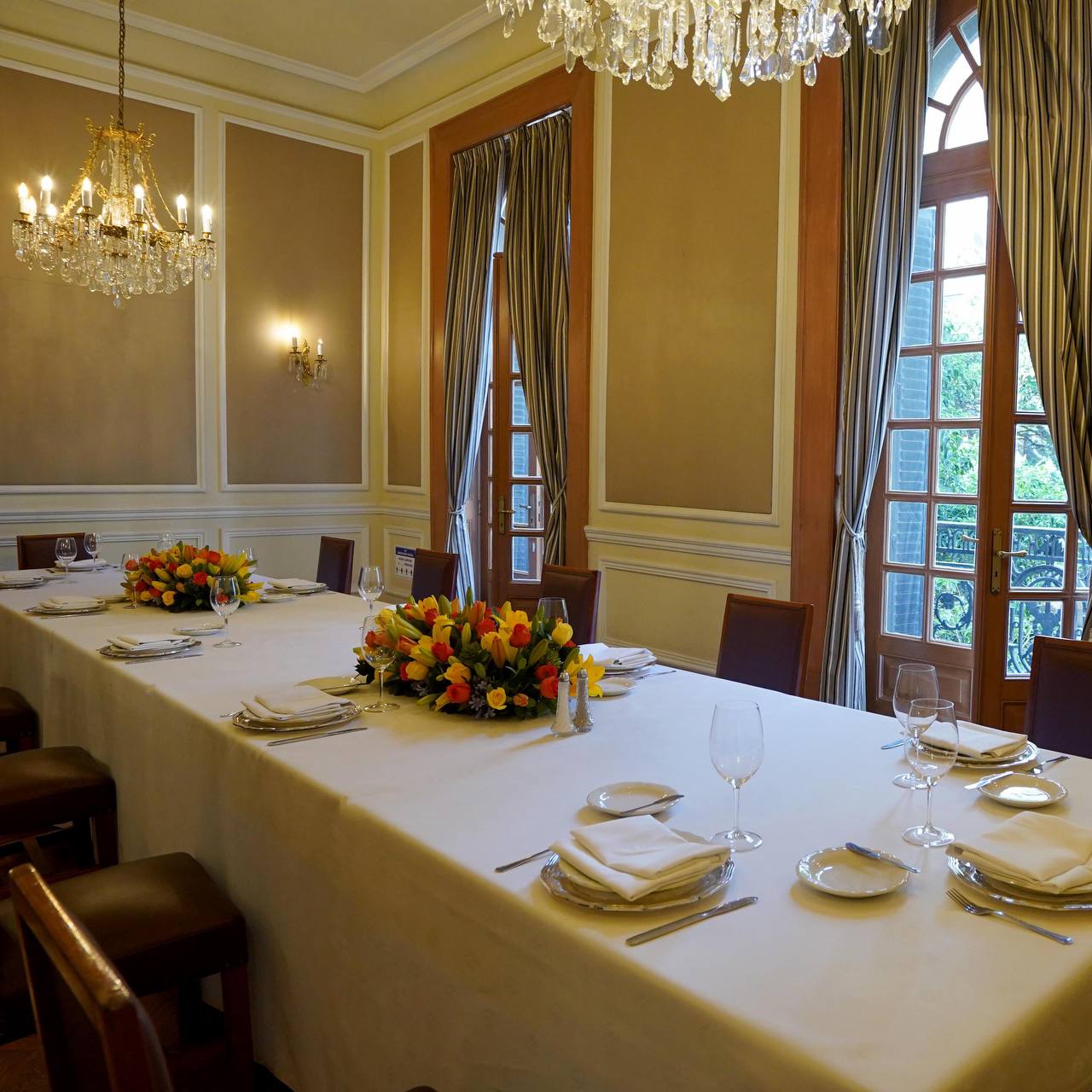 Candiles Hall